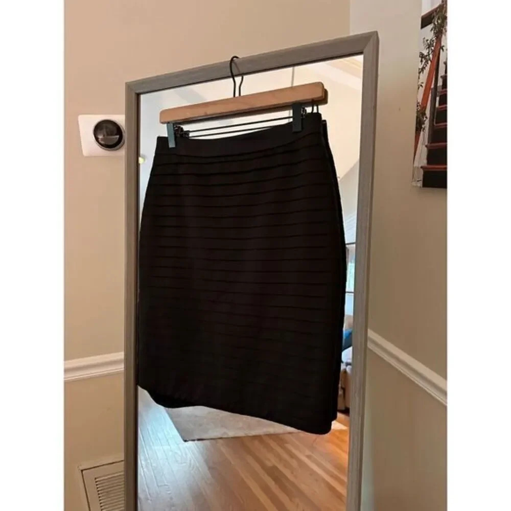 H&M Black Tiered Pencil Skirt Size 0